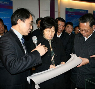 Member of the Political Bureau of the CPC Central Committee, Vice Premier Liu Yandong of the State Council inspected the science and technology exhibition of our institute